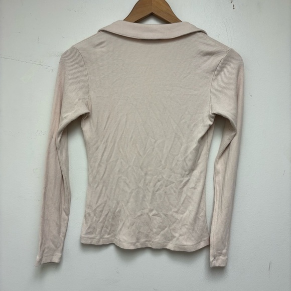 LNA Niamh Point Collar Rib Knit Top - Picture 10 of 11